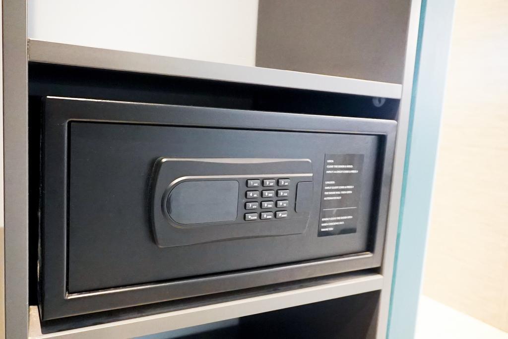Best Western Plus London Croydon Aparthotel Екстериор снимка